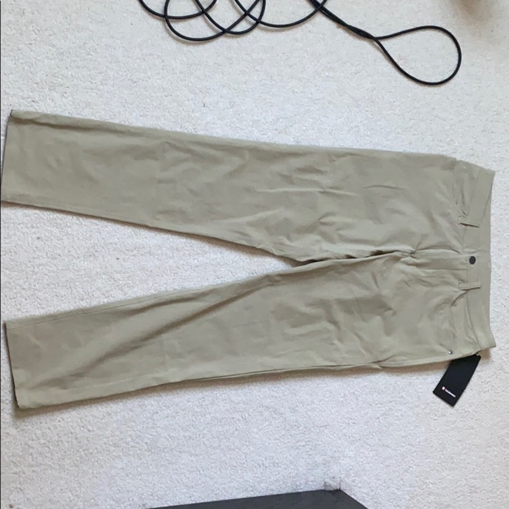 Lululemon ABC Pant classic 32” length *Brand New*